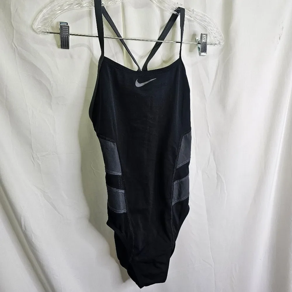 Nike Hydrastrong Black Color Block Racerback One Piece Swimsuit Size 6